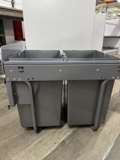 Picture of  B15-Trash can