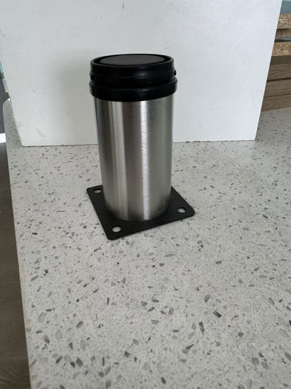 Picture of Round metal leg